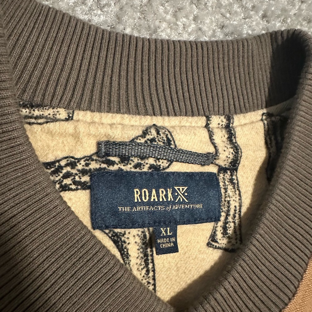 Roark Brown Workwear Vest with Utilitarian Design - Picture 2 of 7